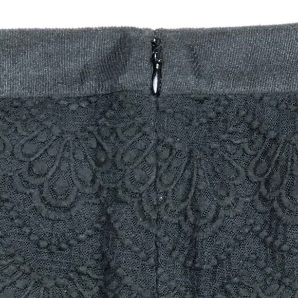 J. Crew Factory scalloped lace mini skirt, black, size 0, style 02669 - Picture 4 of 7